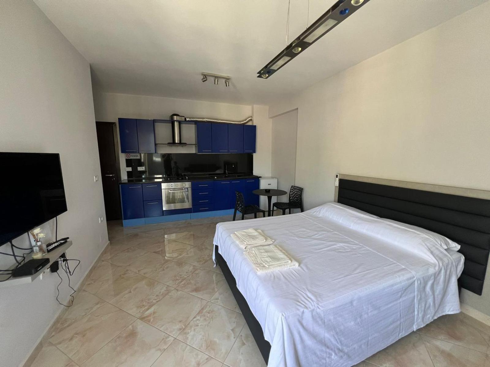 Cozy Apartments Near The Sea Vlore Exterior photo
